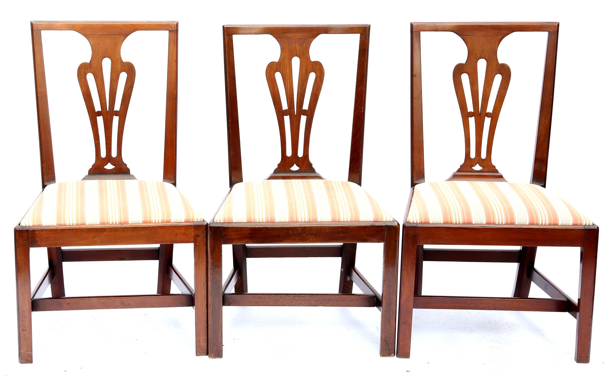 Set of 12 19th century mahogany dining chairs, with pierced splat backs and drop in seats, - Image 3 of 5