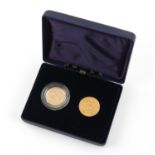 A cased pair of Royal Mint sovereigns 2000, one proof in a capsule, one uncirculated, set