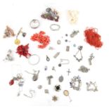 Large group of mainly silver jewellery, including a Scottish agate brooch, hallmarked Edinburgh