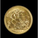 Elizabeth II gold sovereign 1967