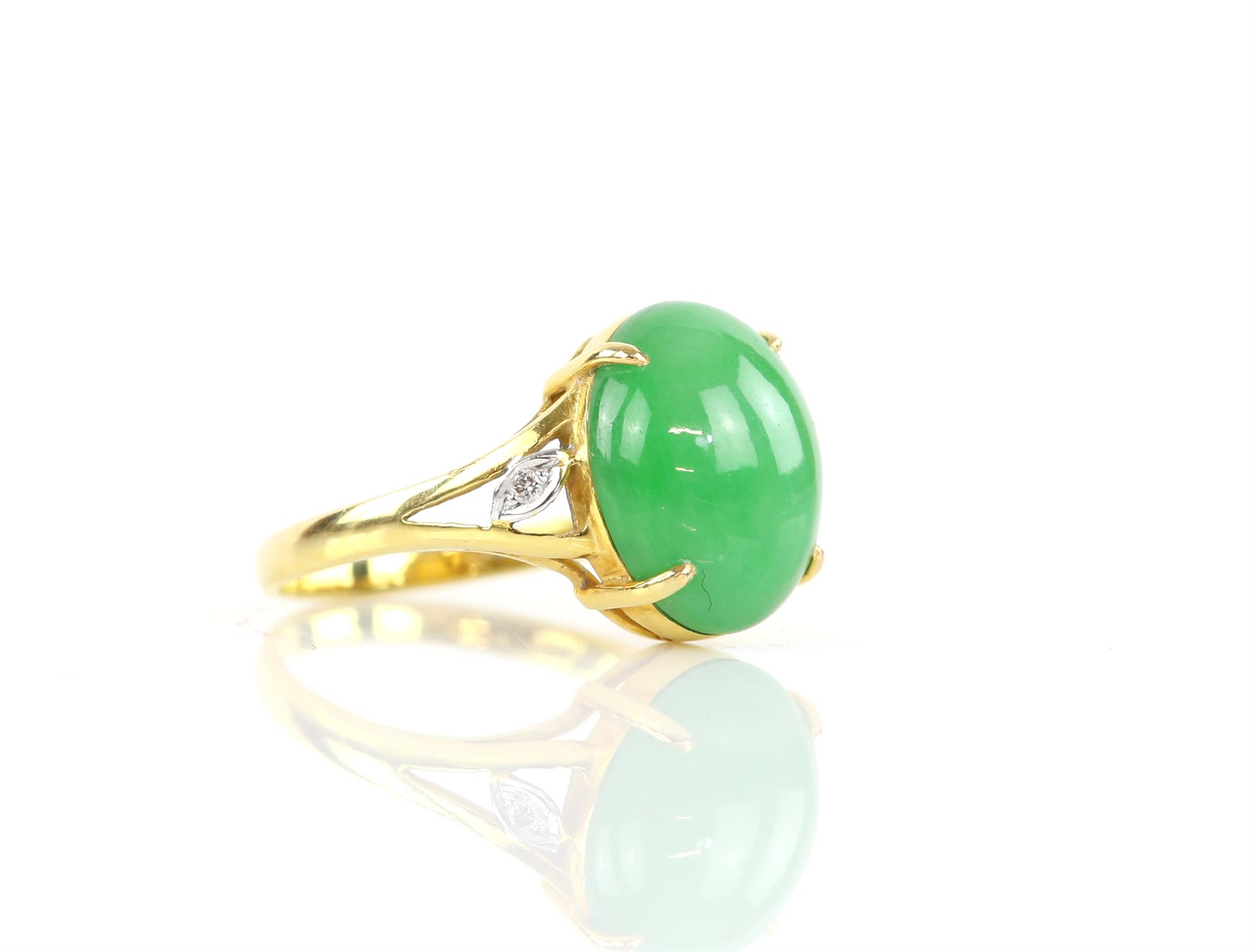 Jade and diamond ring, oval cabochon cut jade 13 x 10 mm, with round brilliant cut diamond set - Image 2 of 3