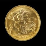 Elizabeth II gold sovereign 1967