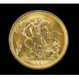 Elizabeth II gold sovereign 1967