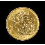 Elizabeth II gold sovereign 1967