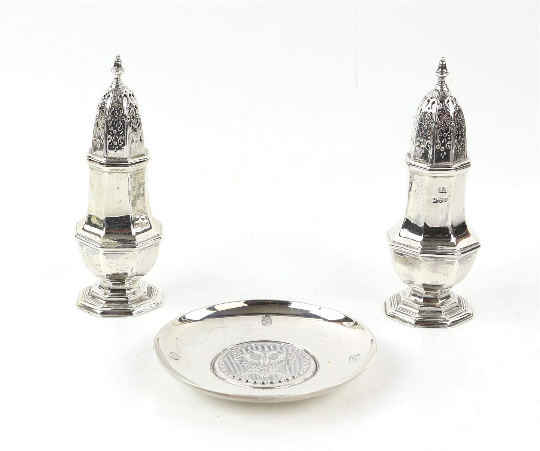 A pair of octagonal silver sugar casters Chester circa 1904, makers Jay Richard Attenborough & Co ,
