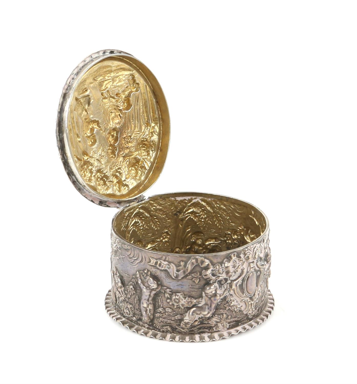 Victorian silver circular box embossed with a man proposing to a woman, by Deakin & Francis Ltd. - Image 3 of 9