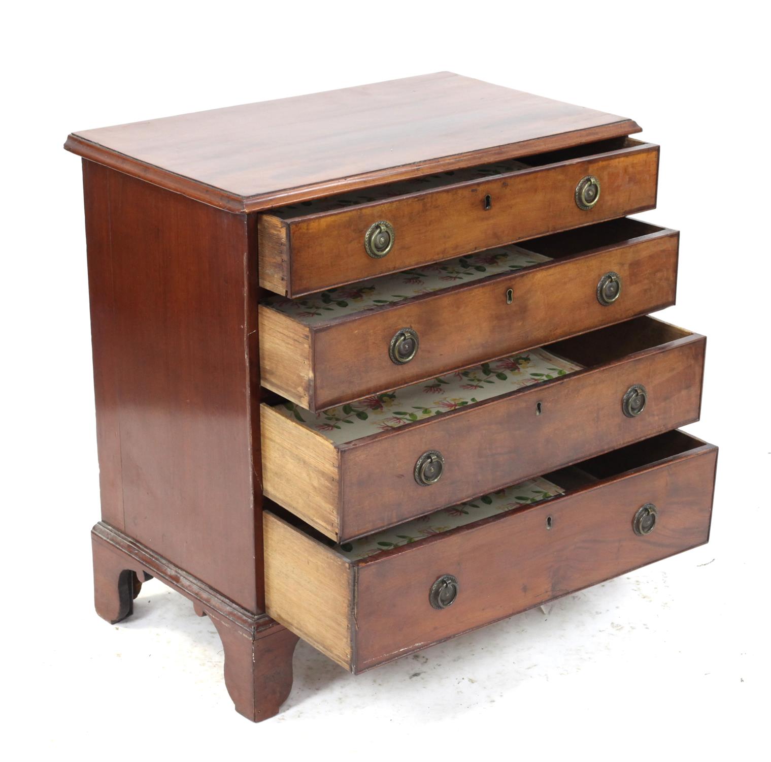 19th century mahogany chest of four graduated drawers on bracket feet, H76 x W75 x D44cm - Image 3 of 4