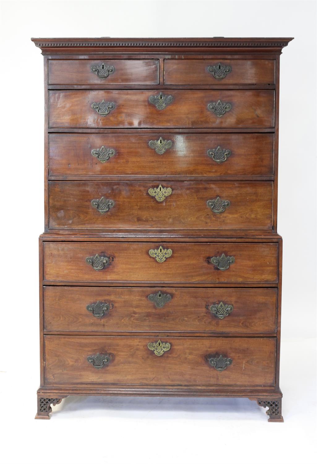George III mahogany chest on chest of two short over three long drawers and three further drawers