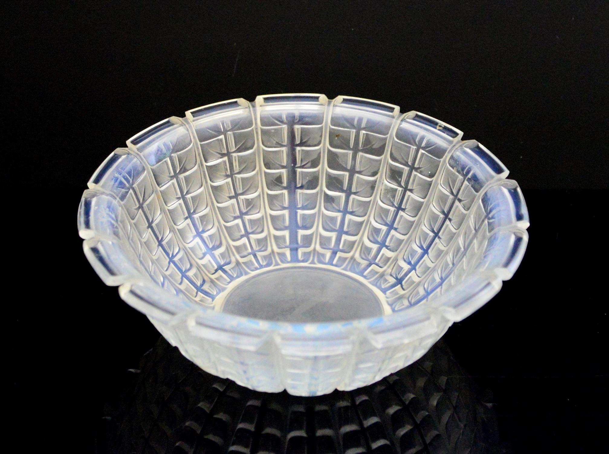 Rene Lalique Acacia pattern opalescent and frosted glass bowl, with bands of stylised leaf forms