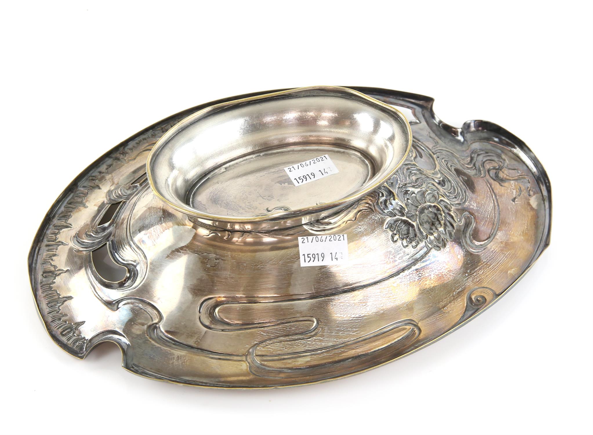 Austrian Art Nouveau silver plated dish, with nymph and water lilies, on spreading base, H7 x W29. - Image 3 of 3