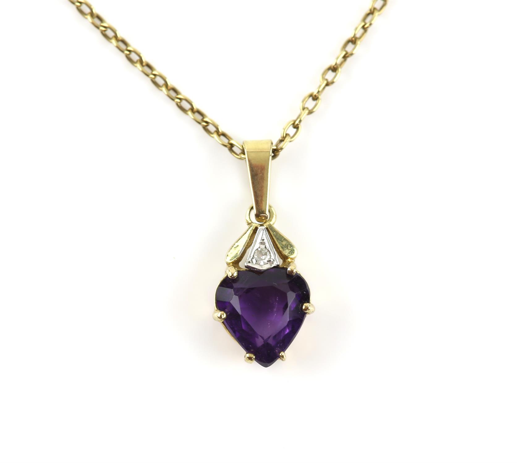 Mixed group of gold jewellery including, amethyst heart pendant with a small diamond on a 9 ct gold