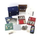 Large coin collection of both circulated and proof coins, to include Royal Mint proof sets