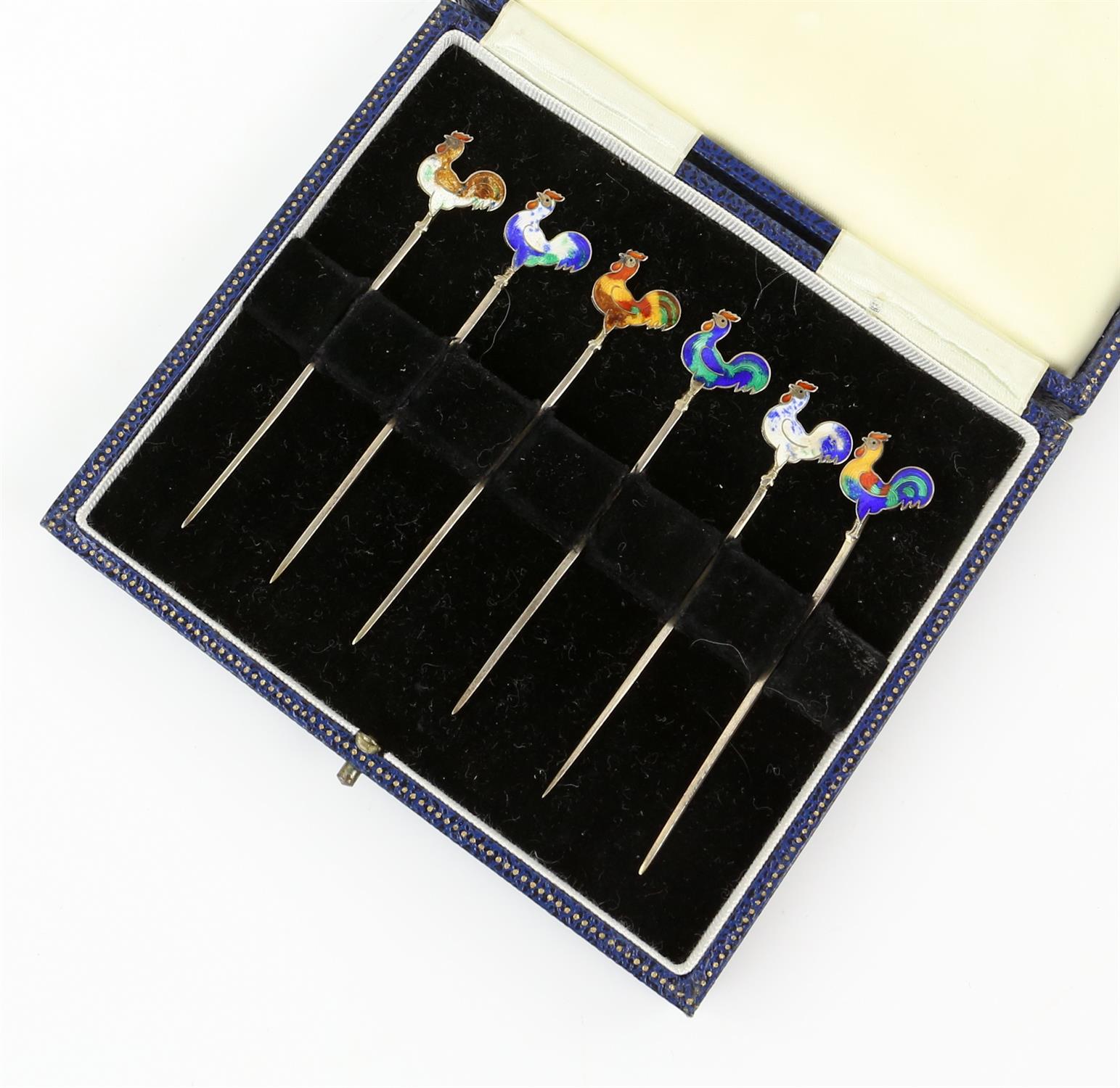 Cased set of silver and enamel cockerel cocktail sticks, each bird with individual enamel - Image 6 of 6