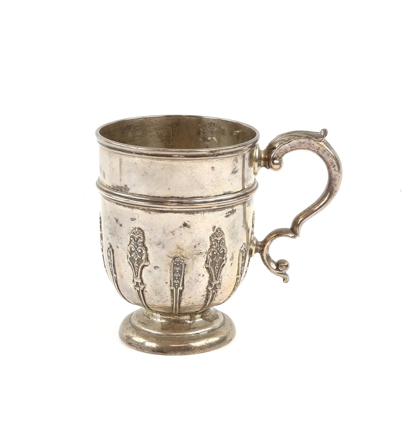 Small French silver thistle cup by Boulanger, H7.5cm, Victorian silver mug London 1896, - Image 2 of 9