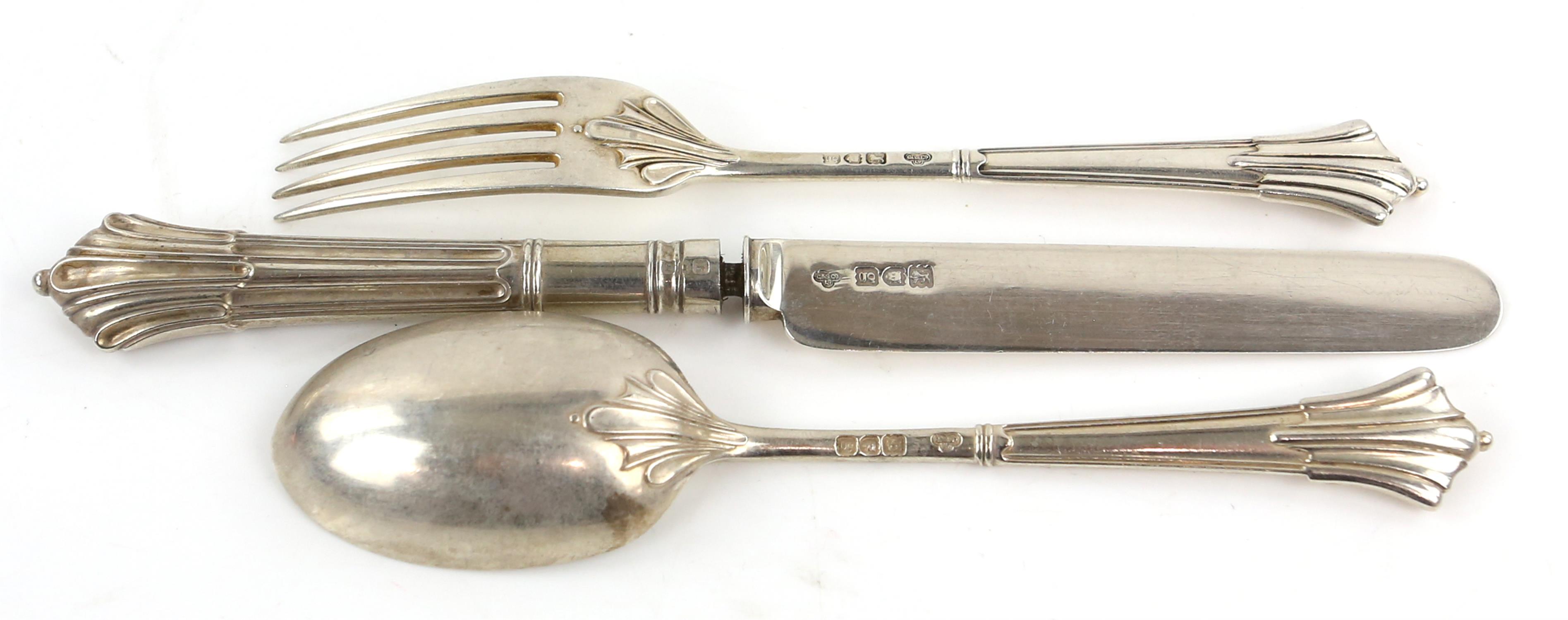 Collection of silver cutlery, to include Victorian teaspoon, London 1853, Mappin & Webb teaspoon, - Image 2 of 11