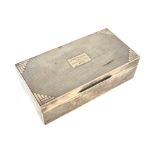 George V Art Deco engine turned silver cigarette box London 1933, 18 cms, gross weight 530 grms