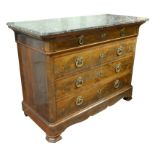 Early 20th century Continental marble topped walnut commode, with four graduating drawers with gilt