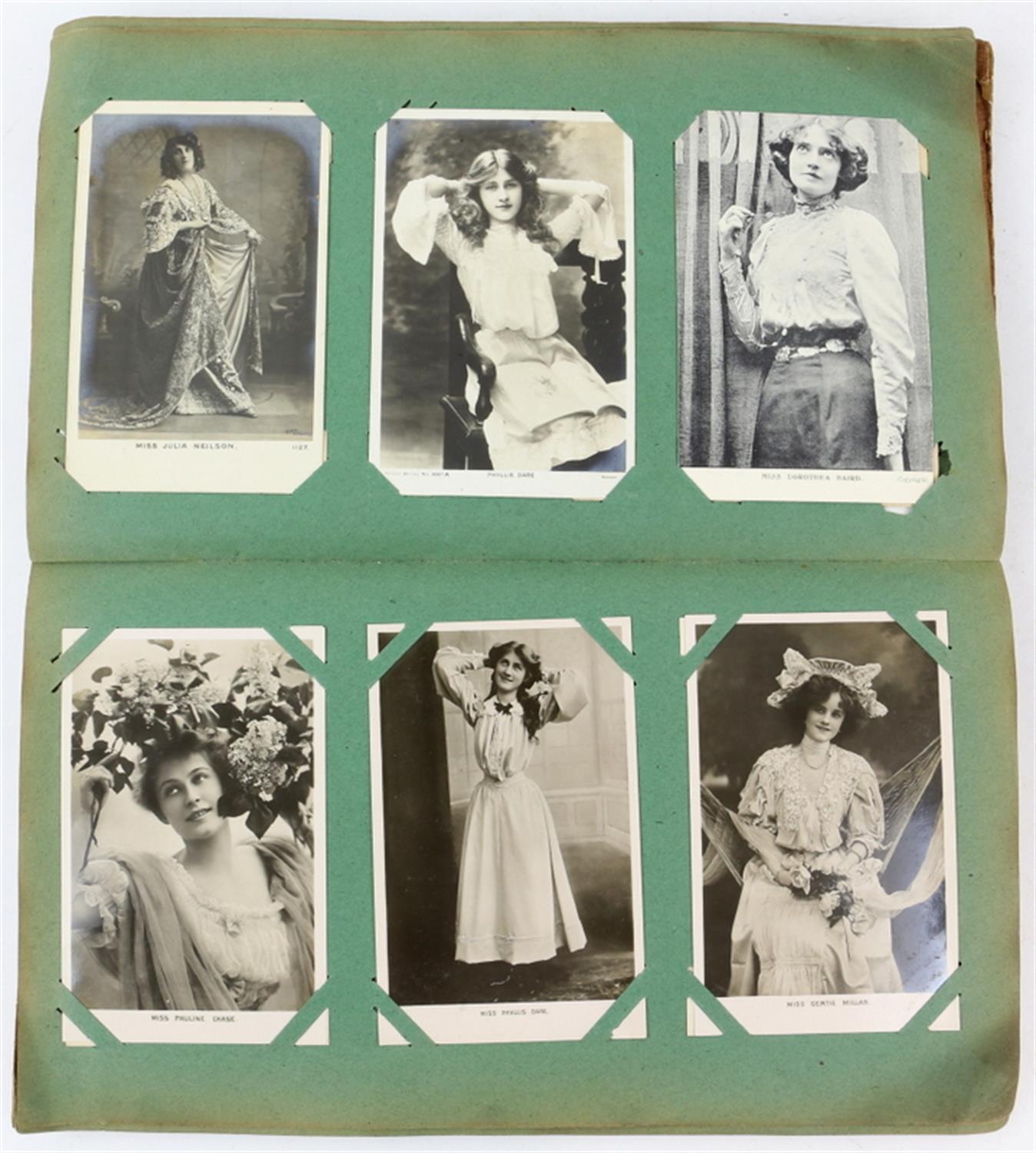 Large collection of late 19th, early 20th century, WWII and Post War postcards, to include - Image 4 of 18