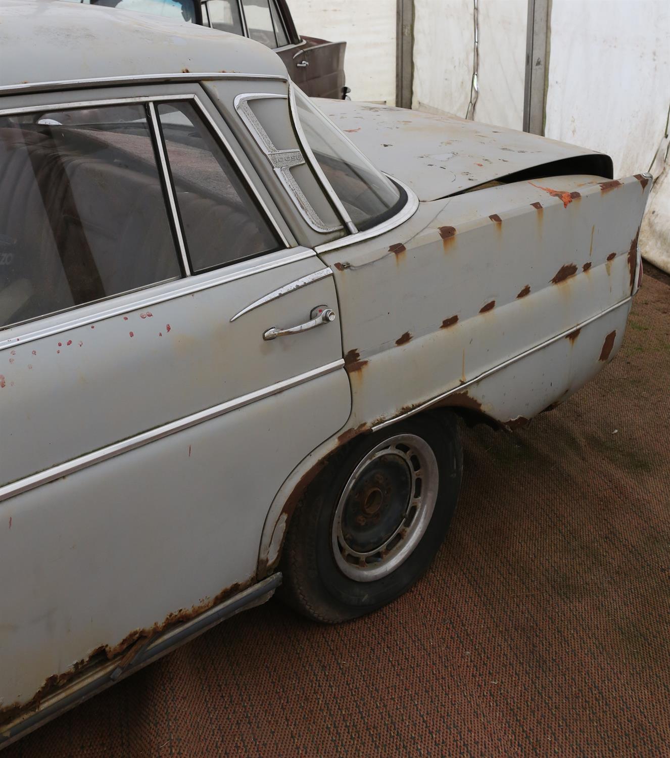 1963 Mercedes-Benz 300 SE Sedan Fintail ‘Barn Find’ - Image 13 of 23