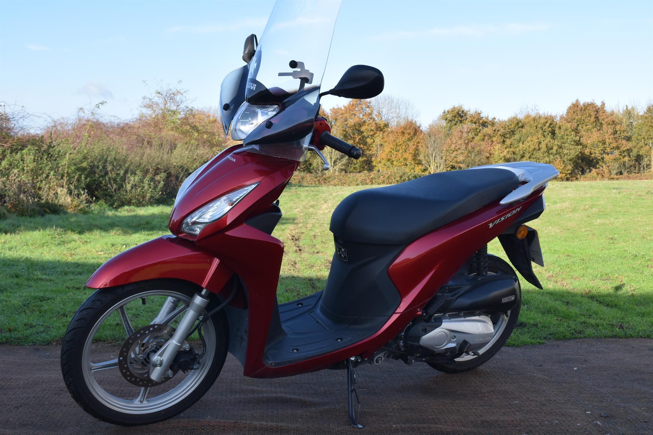 2018 Honda NSC 110 Vision Scooter - Image 14 of 14