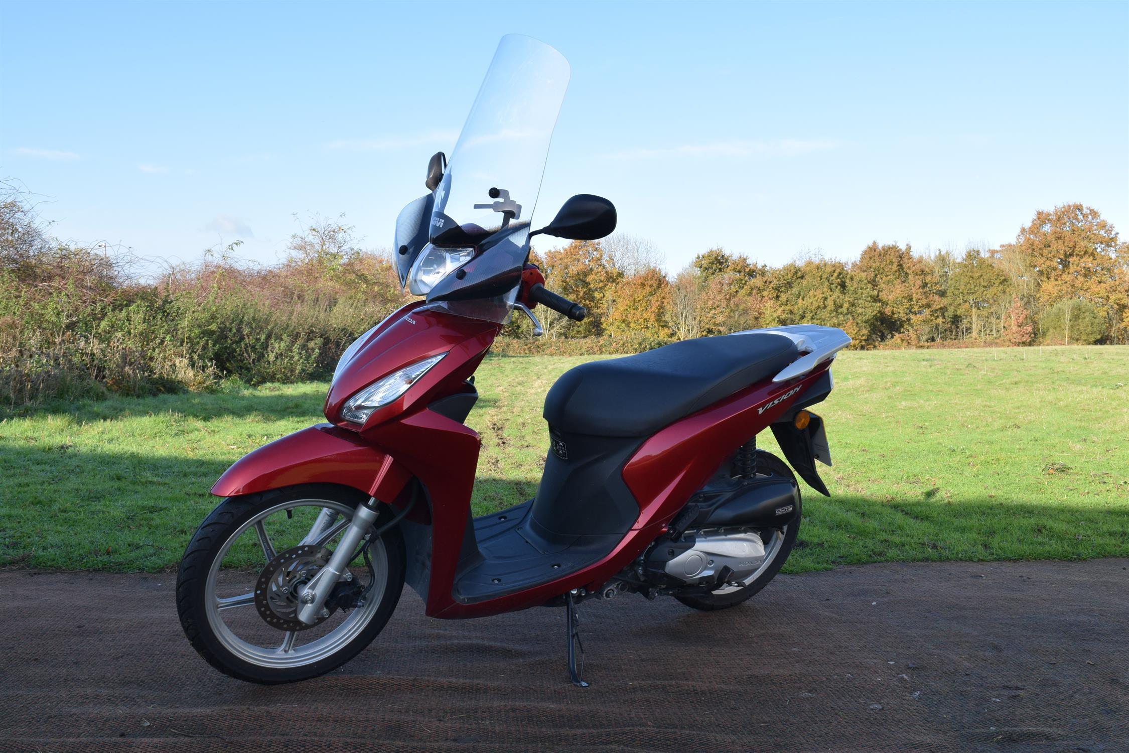 2018 Honda NSC 110 Vision Scooter - Image 2 of 14