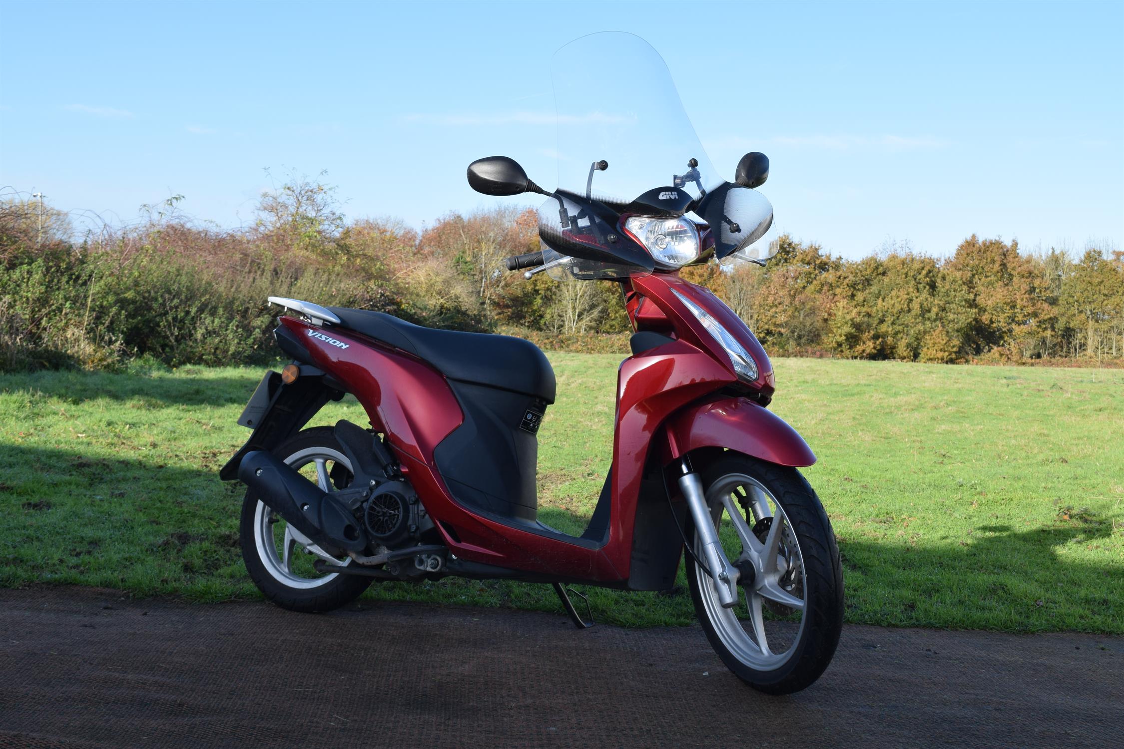 2018 Honda NSC 110 Vision Scooter - Image 3 of 14