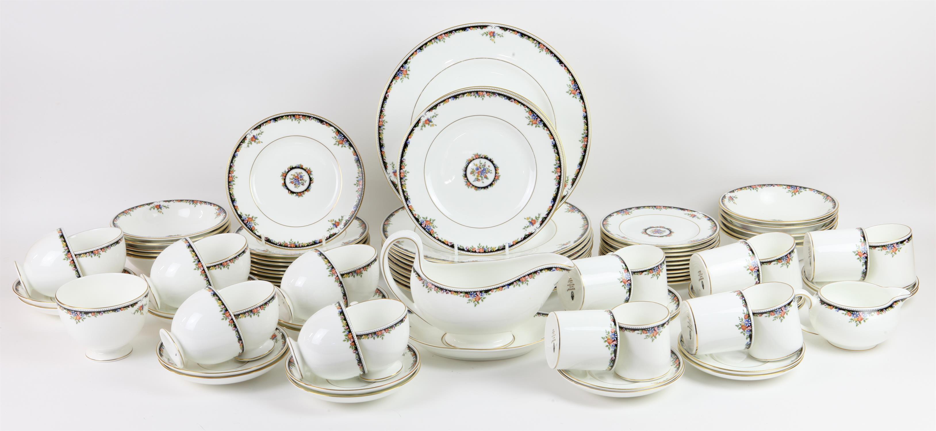 Wedgwood Osborne bone china part dinner, tea and coffee service, R4699, comprising 10 dinner plates