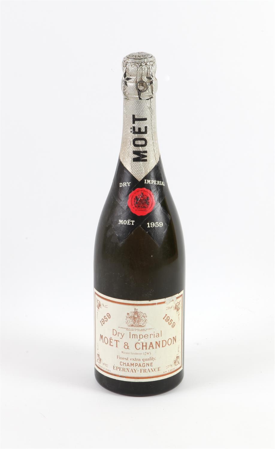 1959 Moet & Chandon Dry Imperial Champagne (capsule damaged)