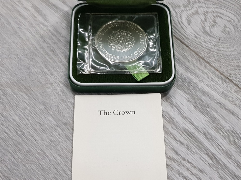 3 ROYAL MINT UK SILVER PROOF CROWNS INCLUDES 1972 SILVER WEDDING, 1977 JUBILEE AND 1981 DIANA - Image 3 of 3