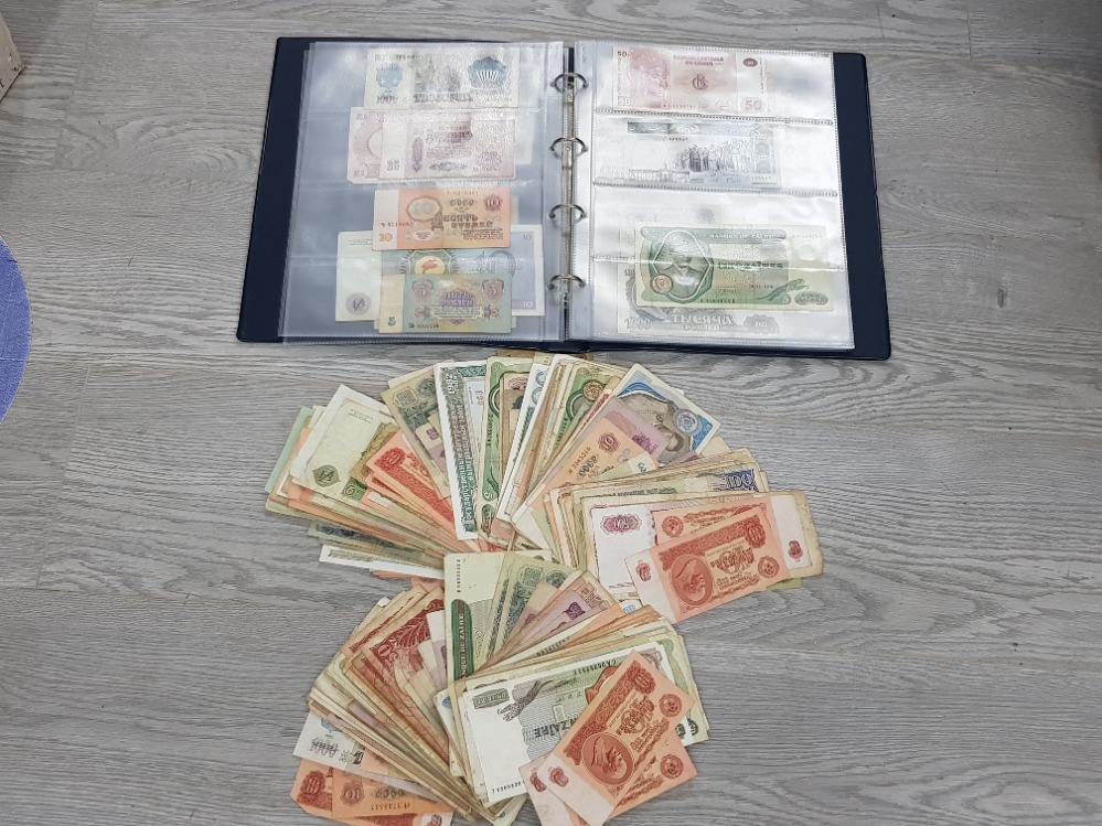 LARGE QUANTITY OF WORLDWIDE BANKNOTES SOME IN ALBUM APPROXIMATELY 300