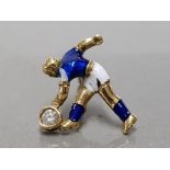 18CT YELLOW GOLD AND DIAMOND HAND MADE GROSS WEIGHT 1.4G EVERTON FOOTBALLER TIE PIN UNIQUELY HAND