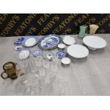 COLLECTION OF BLUE AND WHITE POTTERY INCLUDING GIBSONS AND SONS, OLD WILLOW WITH A SELECTION OF CAKE