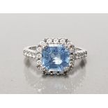 925 STERLING TOPAZ AND CZ CLUSTER RING N GROSS WEIGHT 3.3G