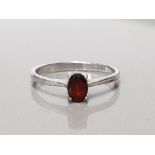 925 STERLING SILVER GARNET SOLITAIRE RING SIZE SIZE P GROSS WEIGHT 1.6G