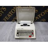 VINTAGE SILVER REED 510 DX TYPEWRITER IN ORIGINAL CARRY CASE