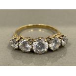 9CT GOLD FIVE STONE CZ WITH CLAW SETTING SIZE T 2.5G