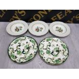 2 LARGE MASONS CHARTREUSE PATTERNED DINNER PLATES TOGETHER WITH 3 MASONS PAYNSLEYPATT PATTERNED