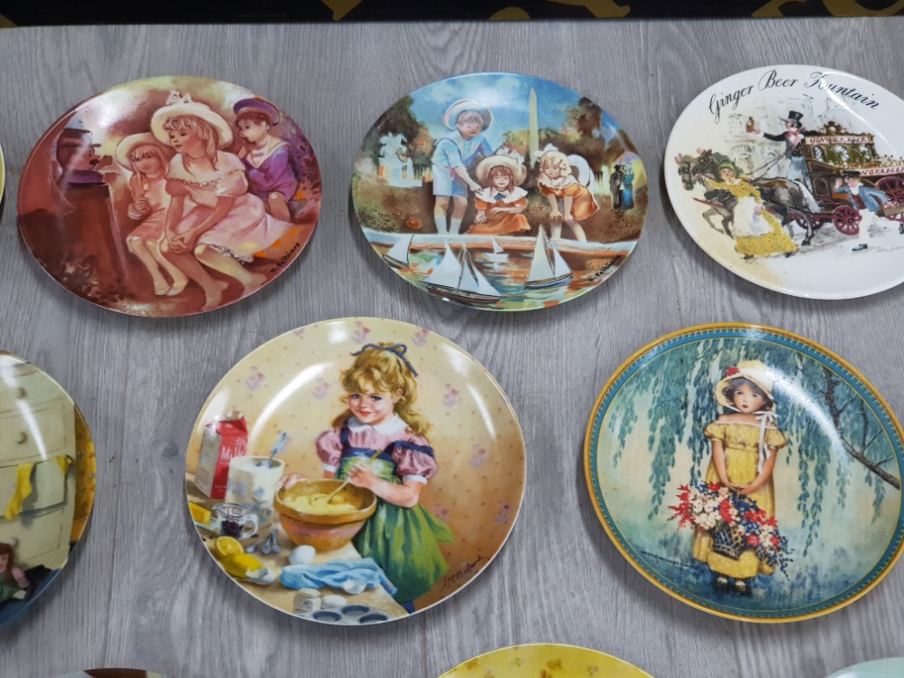 20 COLLECTORS PLATES INCLUDES WEDGWOOD, RECO AND LIMOGES- JURGOT ETC - Image 3 of 9