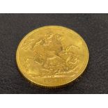 22CT FULL GOLD SOVEREIGN 1928 STRUCK IN SOUTH AFRICA