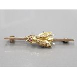 9CT YELLOW GOLD AND DIAMOND BUG BROOCH GREAT CONDITION 4.3G