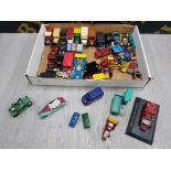 BOX OF DIECAST VEHICLES INCLUDING LESNEY, DINKY TOYS, MATCHBOX AND CORGI ETC