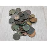 MISCELLANEOUS OLD COINAGE INCLUDED ONE PENNIES BRITANNIAS HALF PENNIES ETC