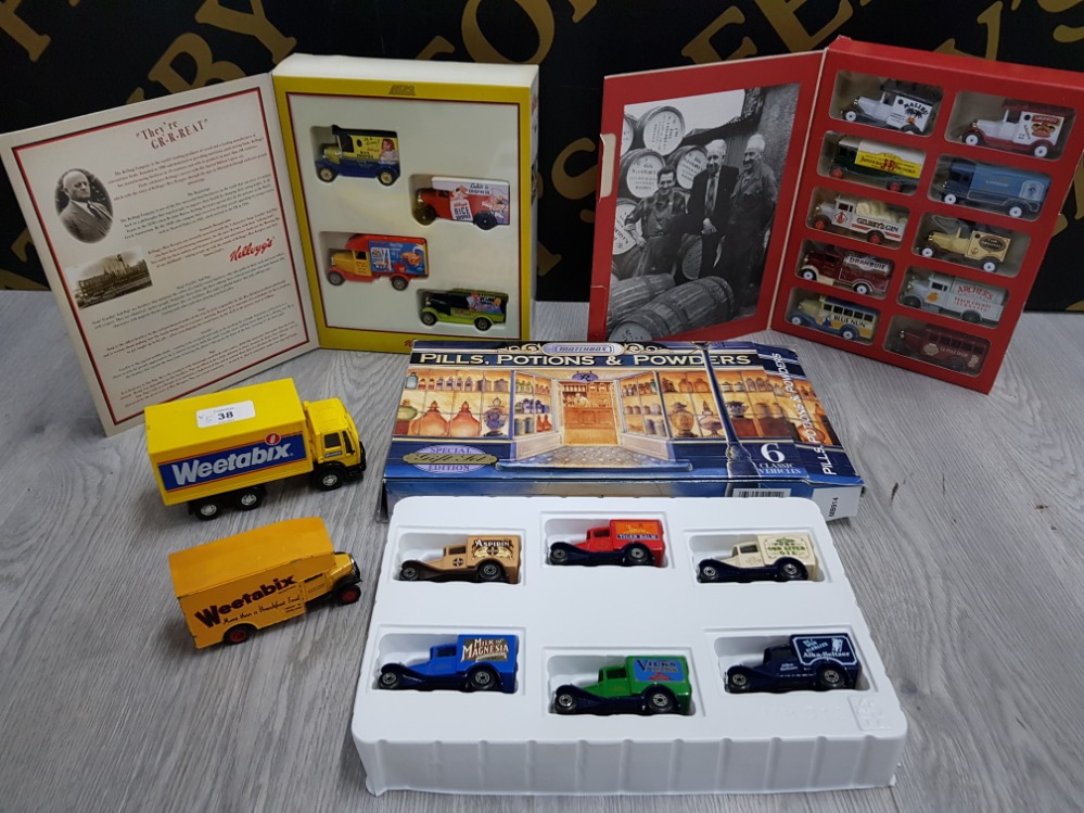 COLLECTION OF DIECAST VEHICLES INCLUDES WEETABIX, CAMEO, MATCHBOX AND LLEDO KELLOGG'S RICE KRISPIES
