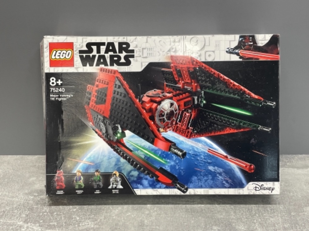 LEGO STAR WARS 75240 MAJOR VONREGS TIE FIGHTER IN ORIGINAL BOX