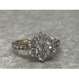 WHITE GOLD DIAMOND CLUSTER RING APPROX 1.5CTS 3.3G SIZE J