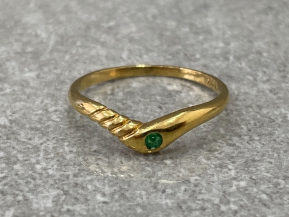 14CT GOLD EMERALD RING SIZE P 1.6G