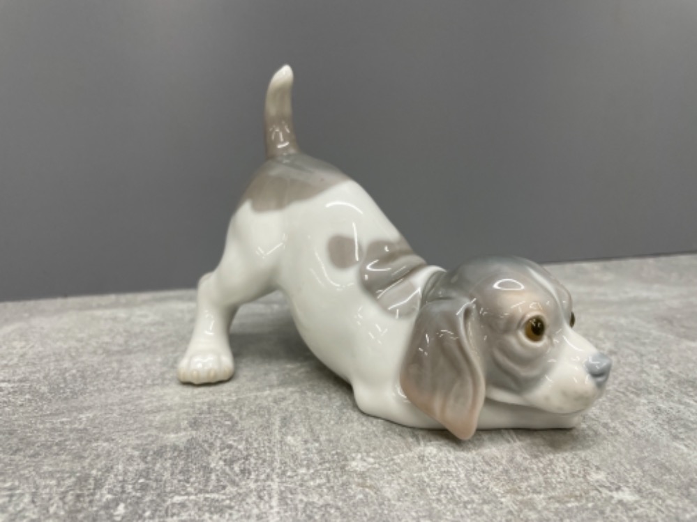 LLADRO 1070 PLAYFUL PUPPY - Image 2 of 3