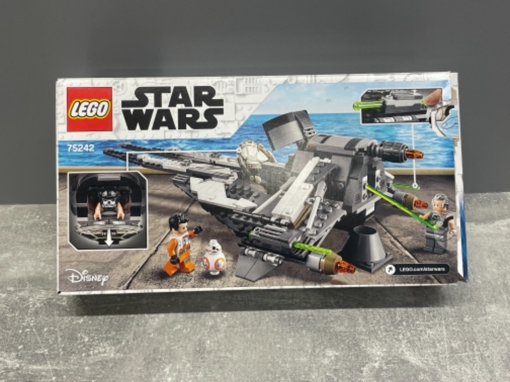 LEGO STAR WARS 75242 BLACK ACE TIE INTERCEPTOR IN ORIGINAL BOX - Image 2 of 2