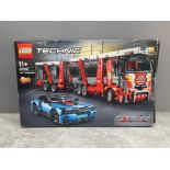 LEGO TECHNIC 42098 CAR TRANSPORTER COMPLETE IN ORIGINAL BOX