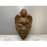 AFRICAN OKUYU MASK WOOD 20TH CENTURY PUNU TRIBE GABON